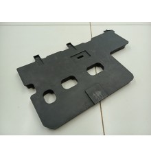 Накладка торпедо правая