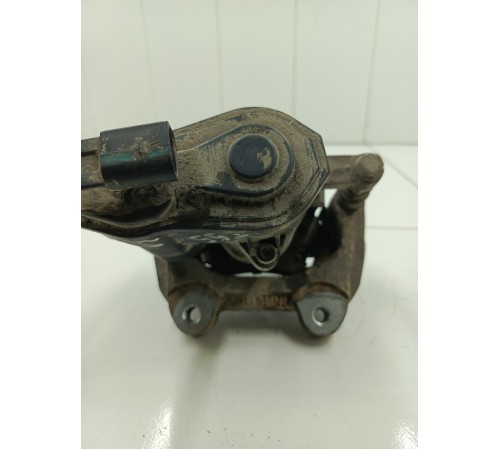 Суппорт тормозной задний левый