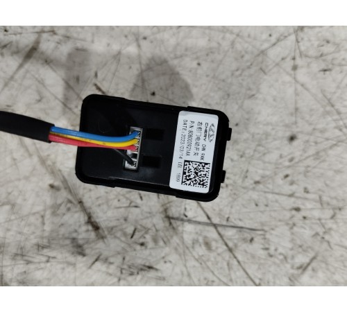 Кнопка открывания двери задняя правая