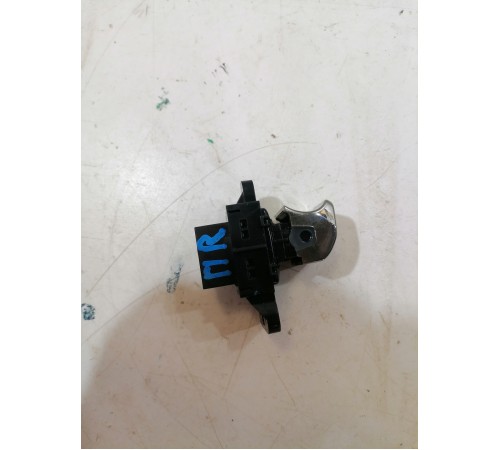 Кнопка стеклоподъемника передняя правая