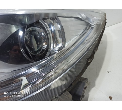 Фара (передняя левая)