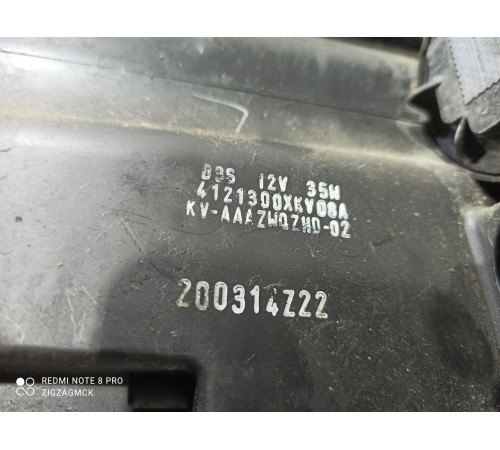 Фара (передняя левая)