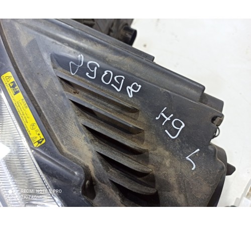 Фара (передняя левая)