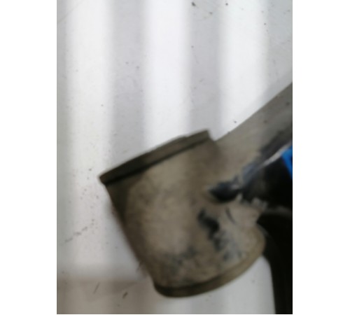 Рычаг передний правый