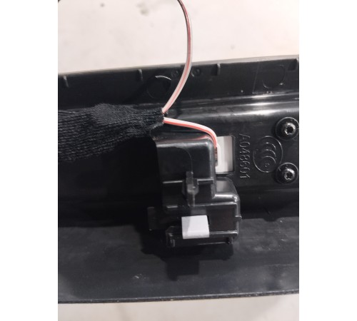 Накладка порога (передняя правая)