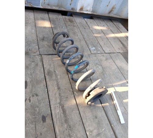 Пружина подвески задняя