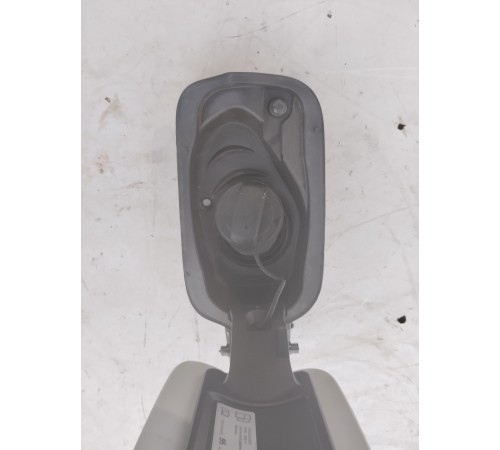 Лючок бензобака