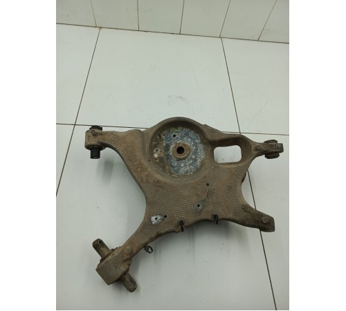 Рычаг подвески задний левый