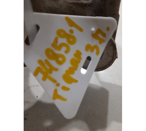 Кулак поворотный(задний правый)