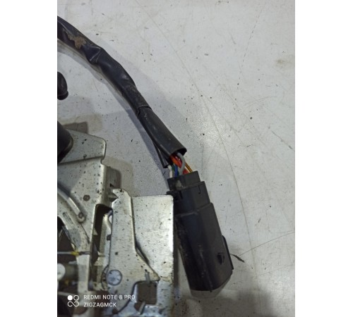 замок багажника