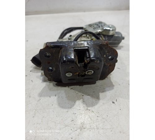 замок багажника