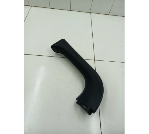 Накладка крышки багажника