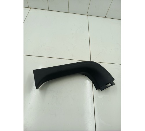 Накладка крышки багажника