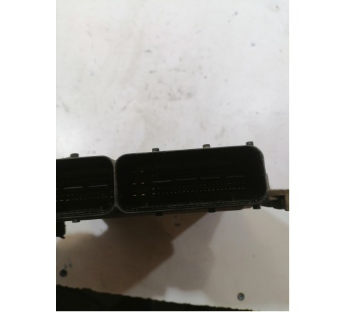 Блок управления двигателем