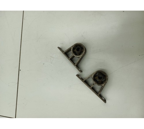 Комплект кронштейнов глушителя 2 шт.