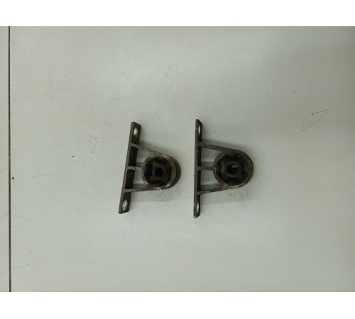 Комплект кронштейнов глушителя 2 шт.