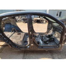 Порог с центральной стойкой (правый)