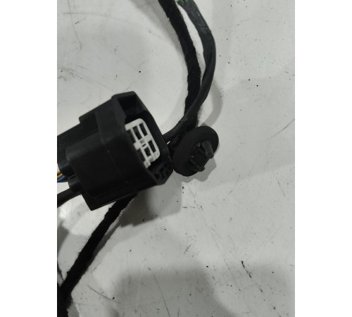 Электропроводка двери передняя левая