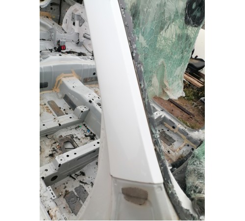 Стойка лобового стекла правая