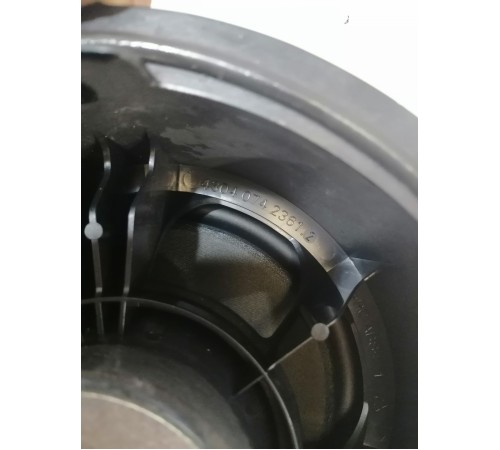 Динамик двери задний