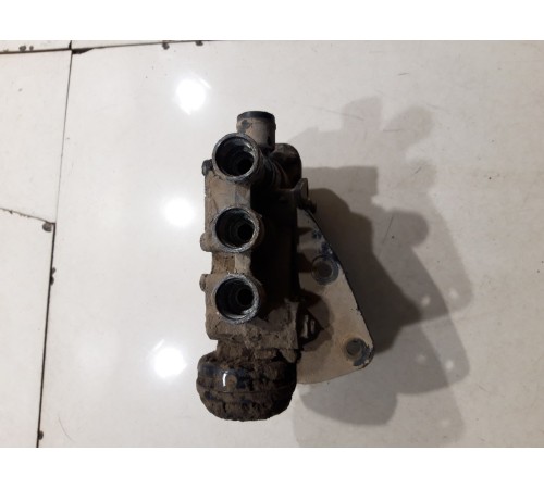 Кран уровня пола главный