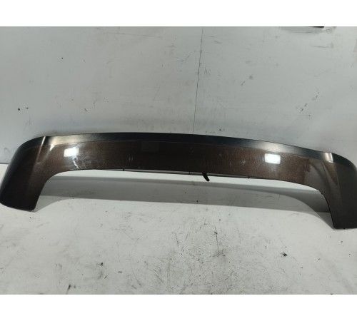 Спойлер крышки багажника