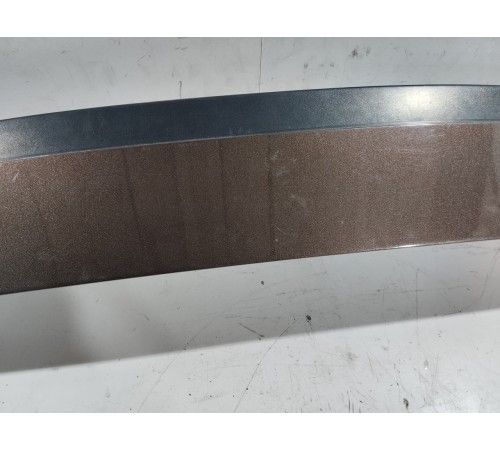 Спойлер крышки багажника