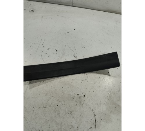 Накладка порога (задняя левая)