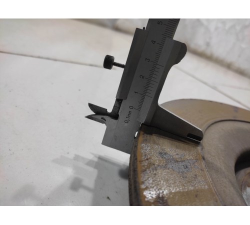 Тормозной диск (задний, левый)