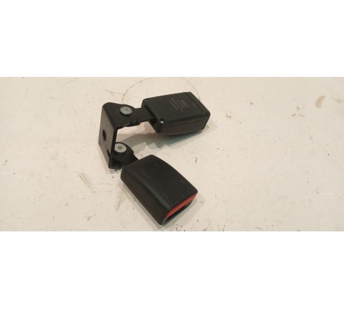 Ответная часть ремня безопасности