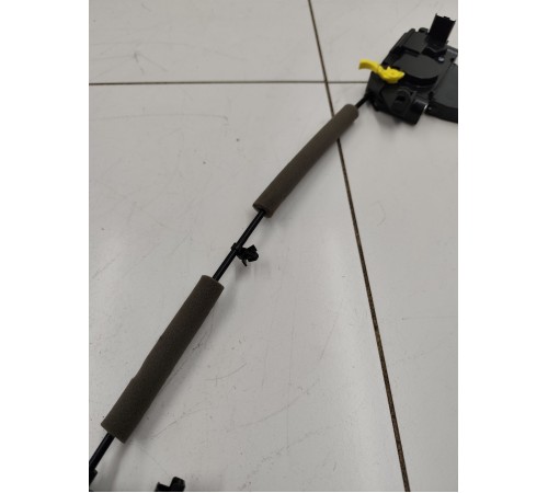 Замок крышки багажника