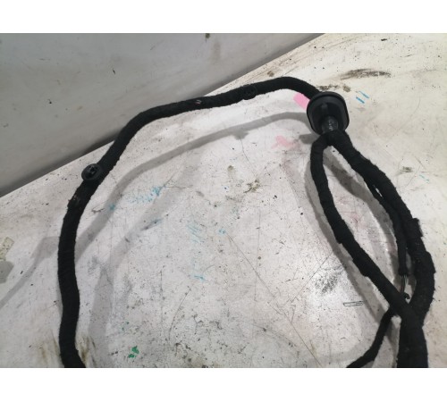 Электропроводка двери передняя левая