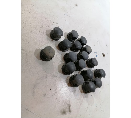 Колпачки колесных болтов 17 шт