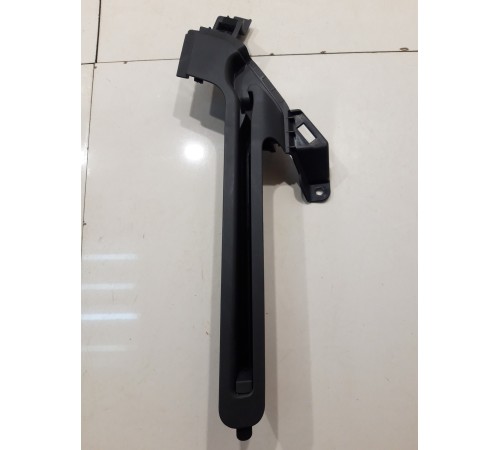 Накладка салона (задняя, правая)