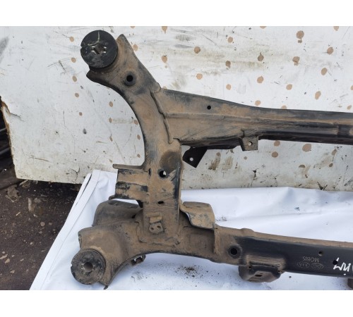 Балка подвески (подрамник) задняя