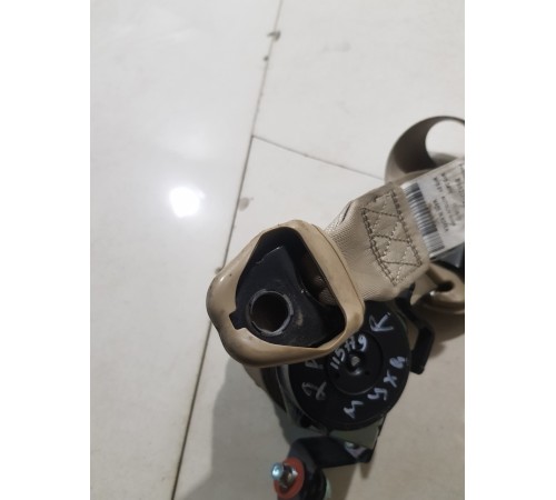 Ремень безопасности задний правый