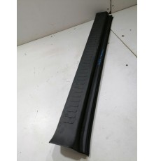 Накладка задней панели багажника внутренняя