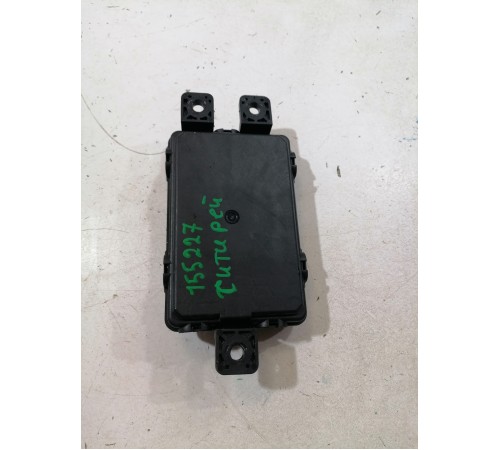 Блок управления крышкой багажника