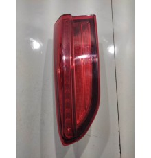 Фонарь крышки багажника (правый)