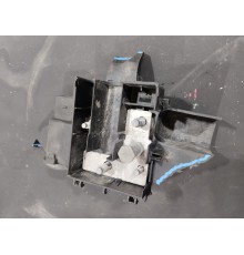 Клемма аккумулятора