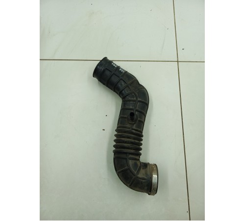 Патрубок воздушного фильтра