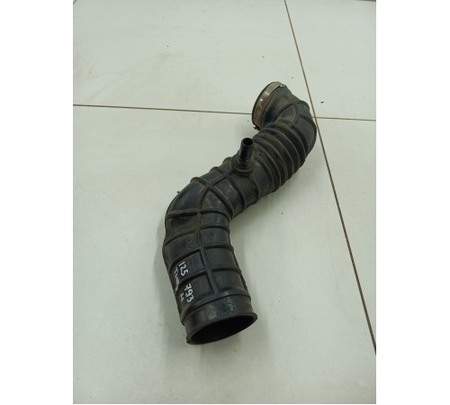 Патрубок воздушного фильтра