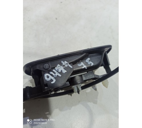 Механизм откидывания задней правой спинки сиденья