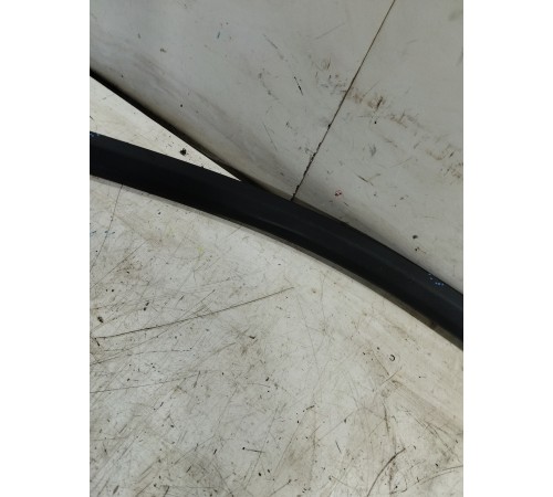 Накладка двери передняя правая