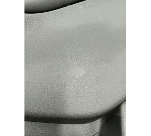 Обшивка двери задняя правая