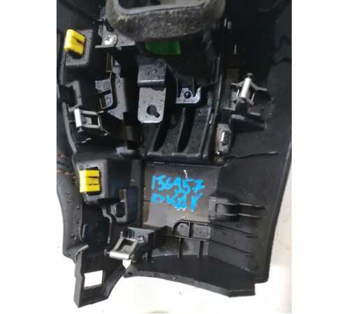 Дефлектор воздушный левый