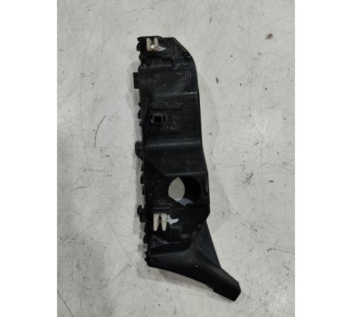 Кронштейн(крепление) переднего бампера правый