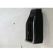 Дефлектор воздушный левый