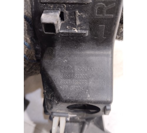 Кронштейн(крепление) переднего бампера правый