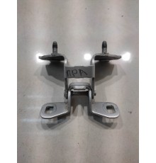 Петля багажника (правая)